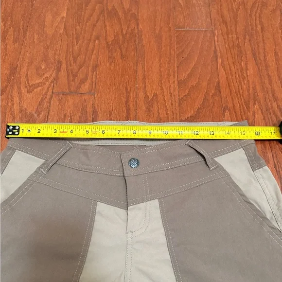 prAna Women's Khaki Hiking Shorts Size 6 Cargo Pockets Outdoor Casual - Picture 5 of 6